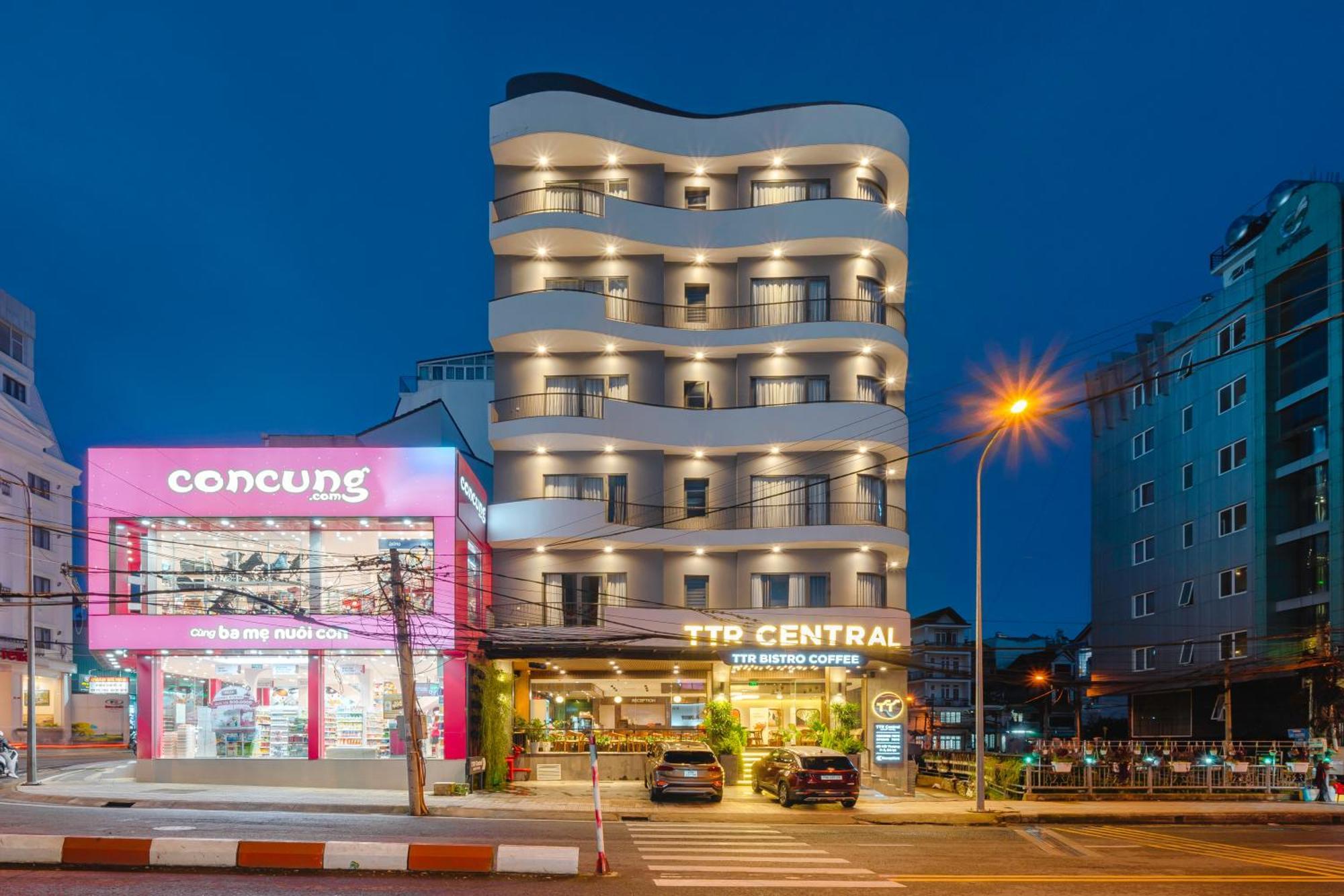 Ttr Central Apart Hotel Da Lat Exterior photo